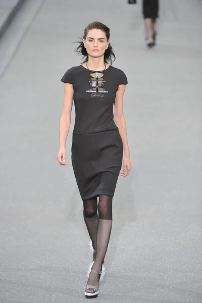 Look 34